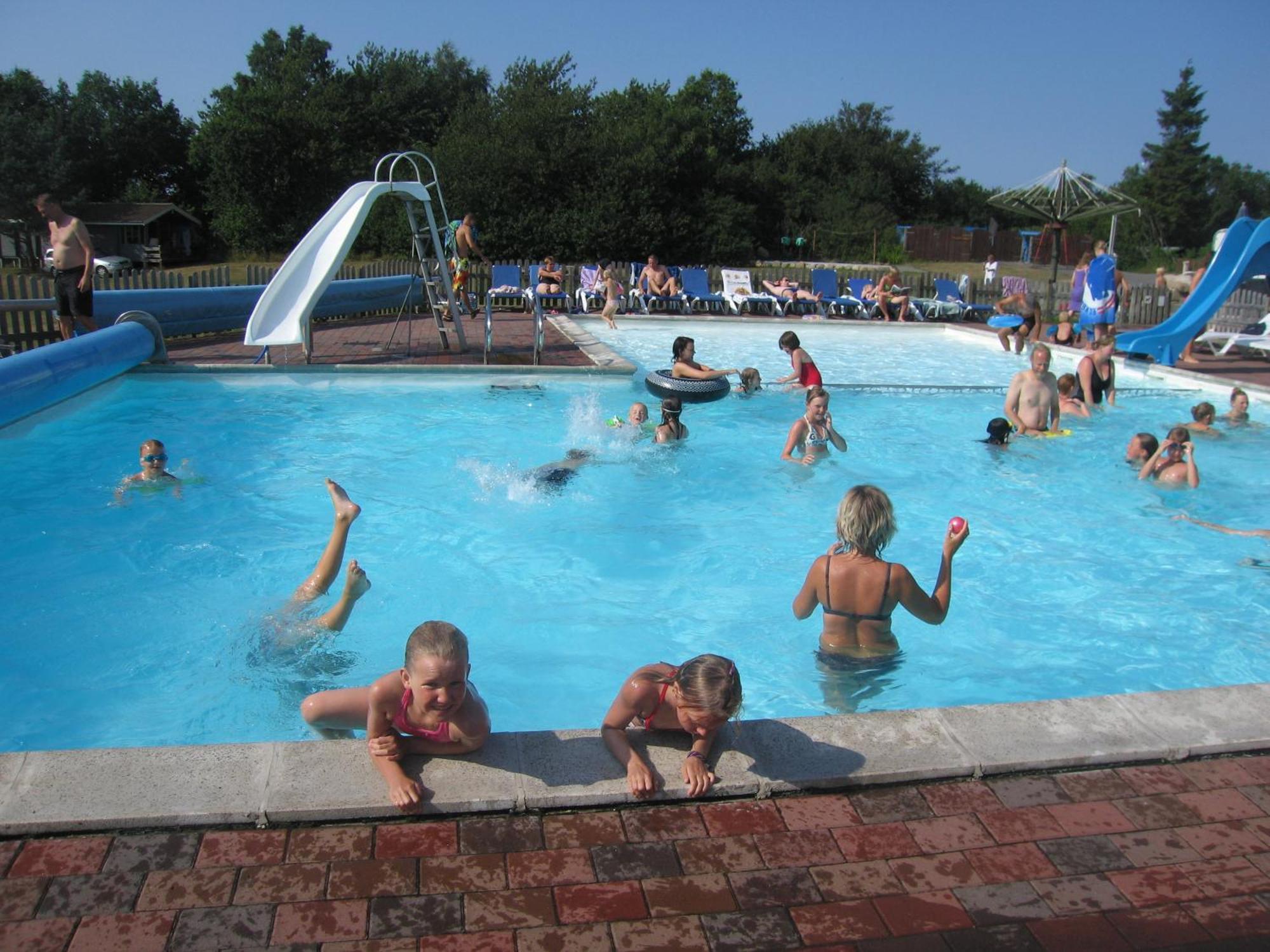 Lyngholt Familiecamping Hotel Allinge-Sandvig Buitenkant foto